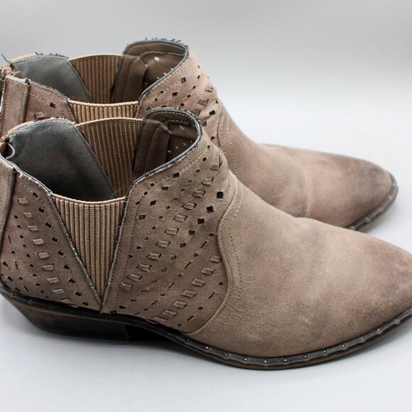 Rampage Eon Taupe Booties Size 9.5 M Back Zipper - Picture 5 of 11